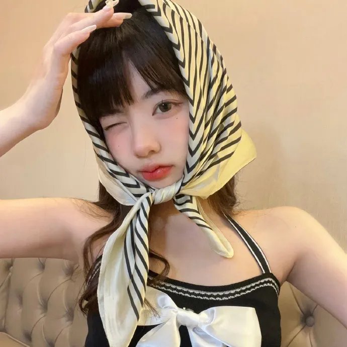 女侯爵 封面